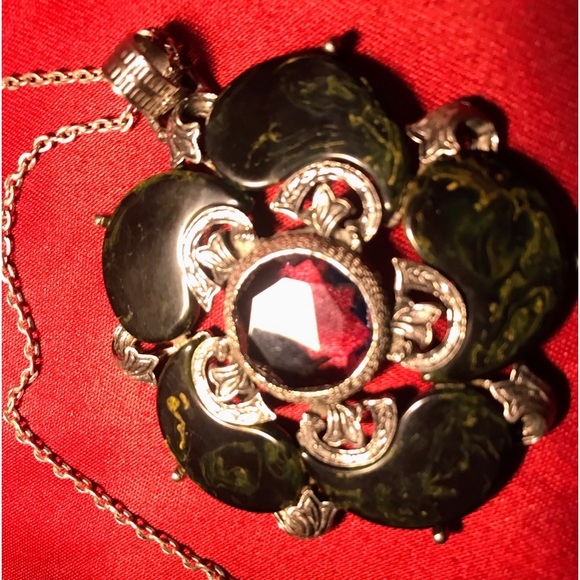 Vintage Arthur Pepper “Art” Silver and Green swirl pendant/necklace - Picture 10 of 13